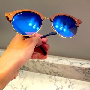 Ray Ban Sunglasses 4246-M